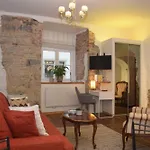 Residences Old Town *